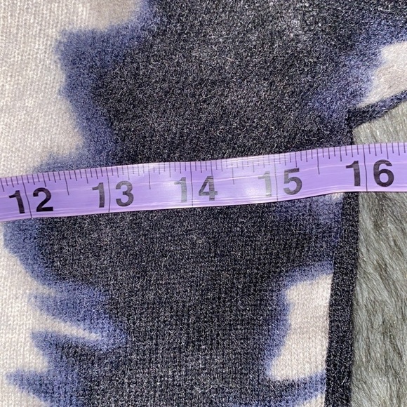 Saks 5th Avenue  women’s tie dye cashmere crew neck sweater Sz Xs - Picture 5 of 10